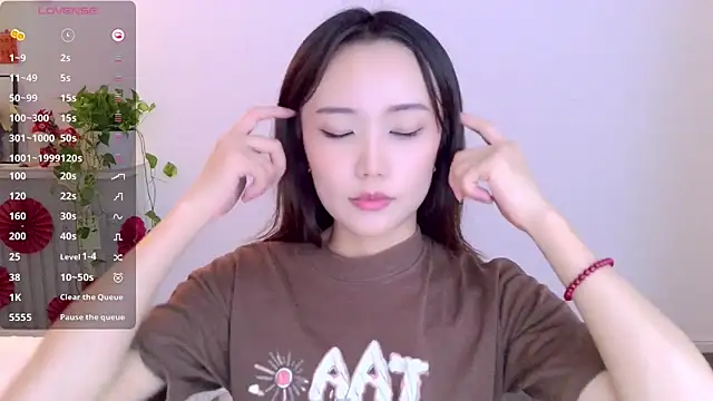 Chat +18 de Nitamade79 ao vivo