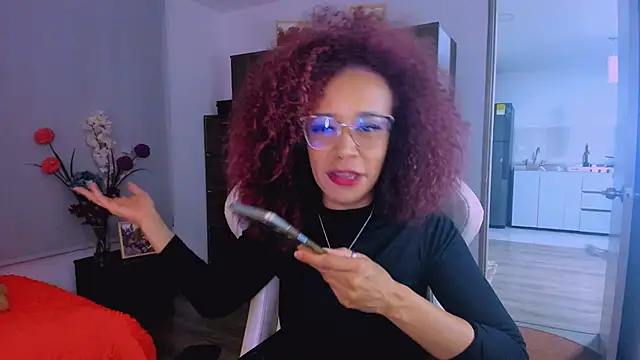 ScarlettMalbec's Live XXX Chat