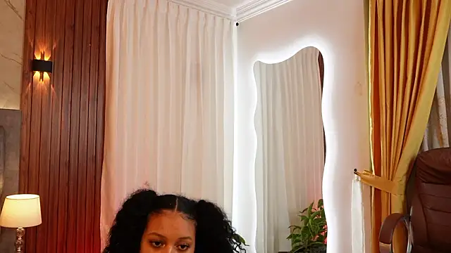 Kim_Belucci Webcam-Show