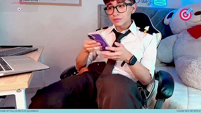 niico_prince's Webcam Show