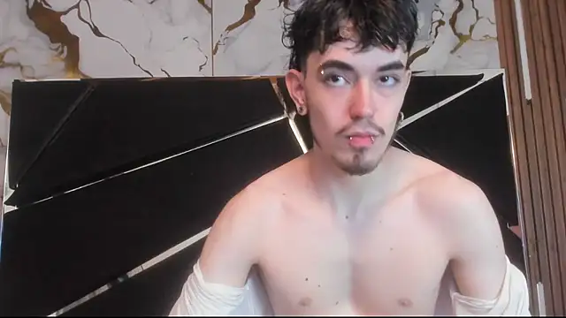 Couple_In_Heat 网络视讯表演