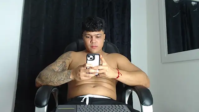 Pedro_x777 webkamerás műsora