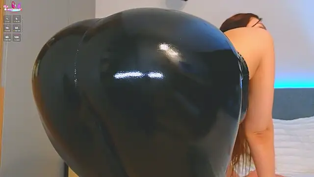 Chat XXX ao vivo de Kira_from_UA