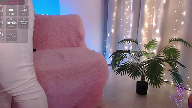 Zeeeme's Live XXX Chat