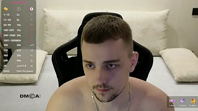 Larstar01: απευθείας συνομιλία ΧΧΧ