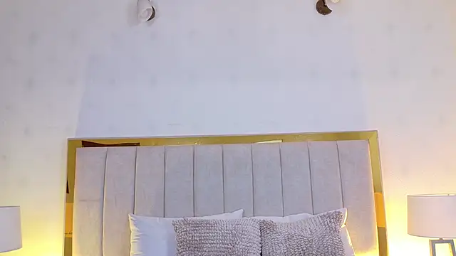 Chat +18 de Lexxi_gb ao vivo