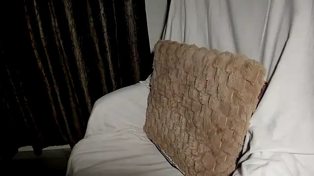 TheShyGirl_'s Live XXX Chat