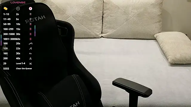 Czat XXX na żywo – Larstar01