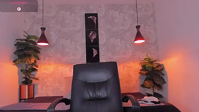 ian_jacob Adlı Modelin Canlı XXX Sohbeti