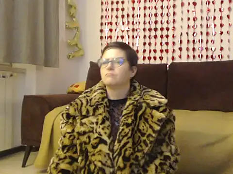 Živý XXX chat SneakyMiky