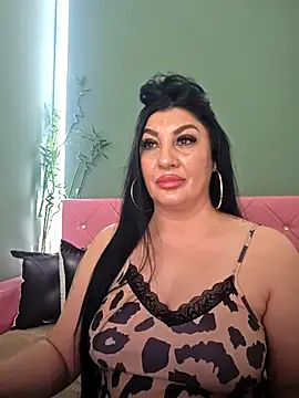 Chat XXX ao vivo de VelvetRose9