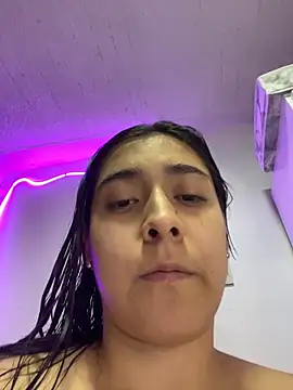 miaftmax: онлайн-секс-чат