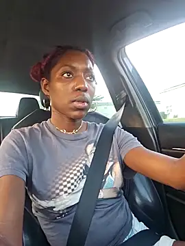 oliviaprettypussy Adlı Modelin Canlı XXX Sohbeti