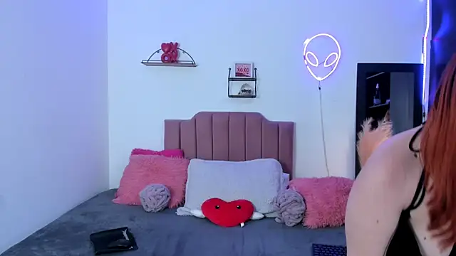 Nina_curves' Live XXX Chat