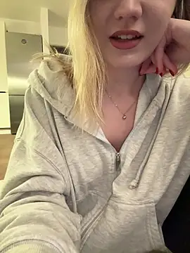 deinemadlinee – Live XXX-chat