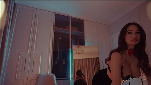 MilaDYstarlight's Webcam Show