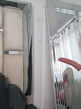 chelaqueen_'s Live XXX Chat