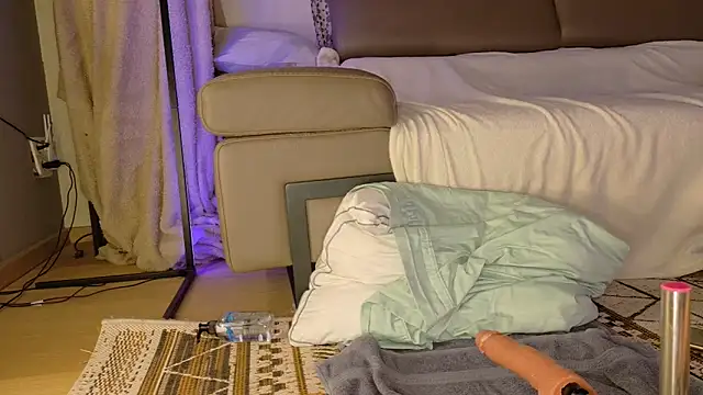 Jenny-Mystery-Xのウェブカメラショー