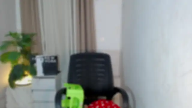 Samantha_Millerxxx élő XXX-chatje