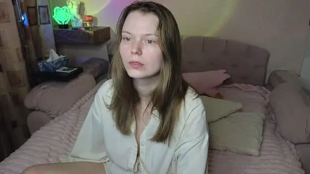 Vivian_Davis Chat XXX in diretta