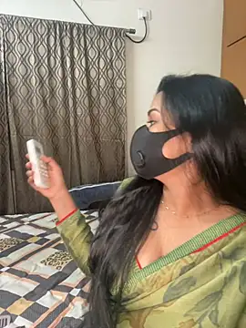 its_ur_flora's Webcam Show