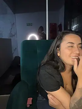 Chat XXX ao vivo de Antonella_Julieta