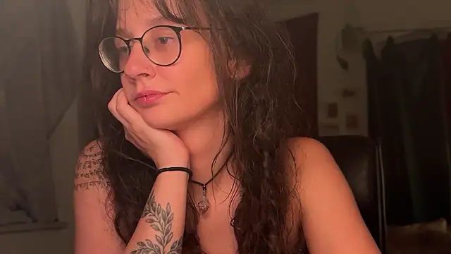 nyxo_ Chat XXX in diretta