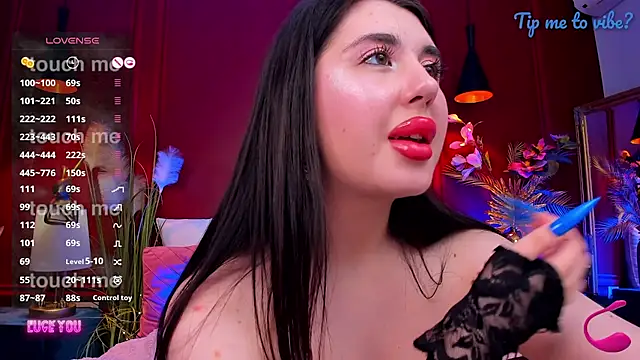 Mayzzie: απευθείας συνομιλία ΧΧΧ