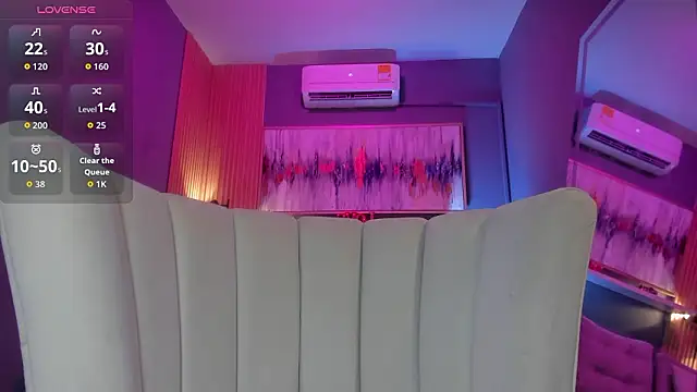 Онлайн чат XXX lilian_vergara