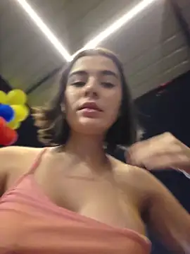 Sweetnahoxxx's Live XXX Chat