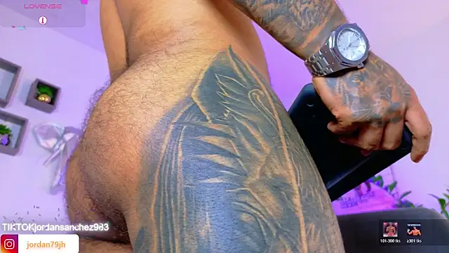 แชท XXX สดของ JordanSmiith_