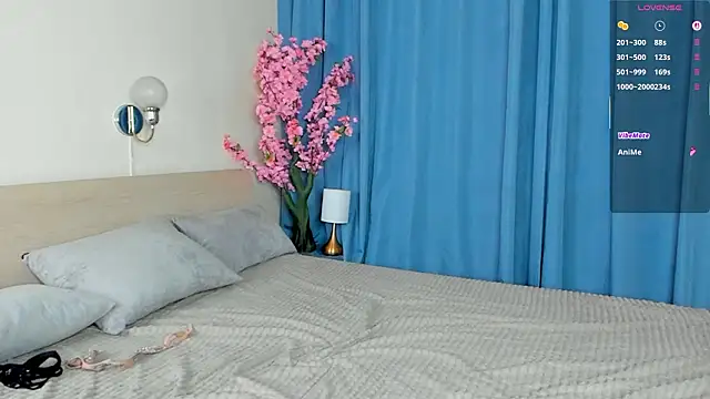 PeachMirth: вебкам-шоу