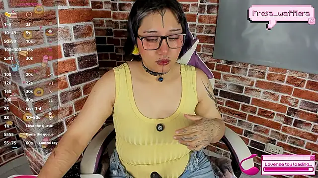 แชท XXX สดของ fresa_Wafflera