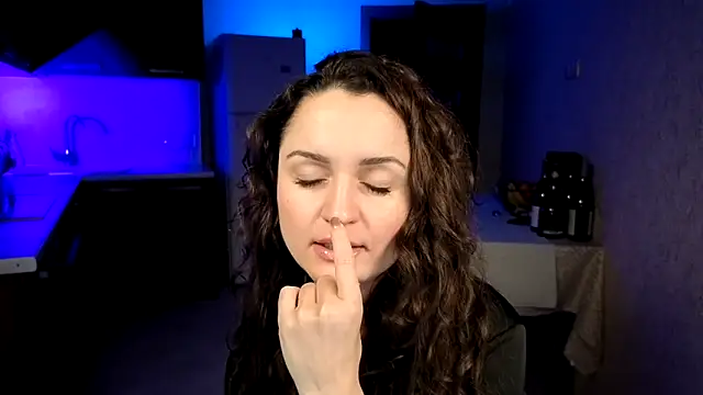 Cerann1 라이브 XXX 채팅