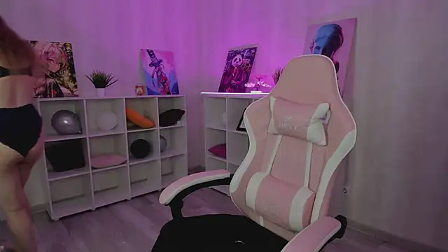 Megan_Violer Chat XXX in diretta