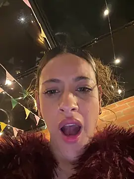 แชท XXX สดของ alana15