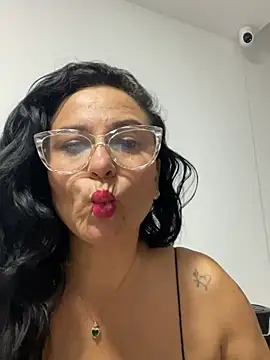 dalia_milf_co Live XXX Chat