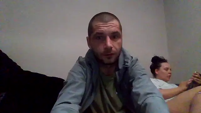 Show modela Kinkycouple142 na web-kameri