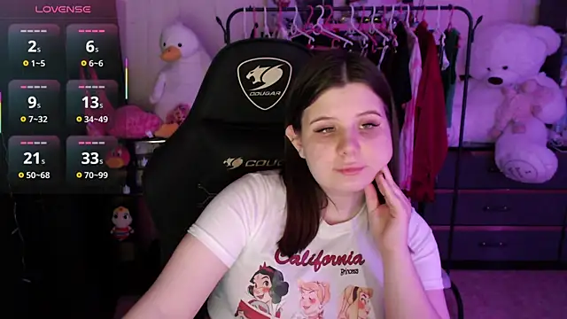 AmyVibess Chat XXX live