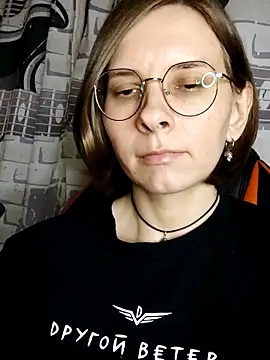 Aashikalaa's Live XXX Chat