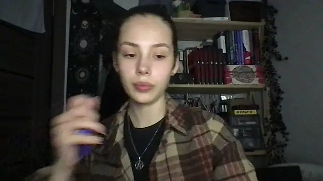 Yuna5343's Live XXX Chat