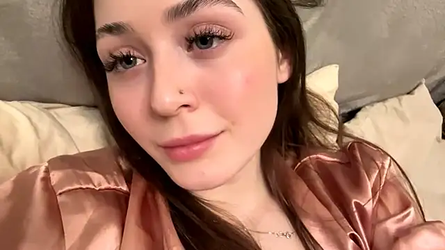 Show de Adel_strongwoman na webcam