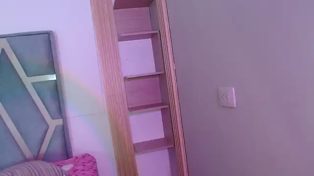 EBONY_LOVEE_ Chat XXX in diretta