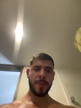 Dimitri_Bass Chat XXX in diretta