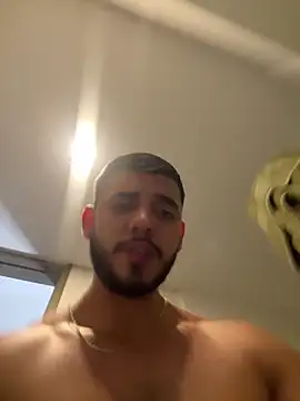 Dimitri_Bass Chat XXX in diretta