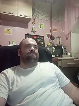 scuban87 网络视讯表演