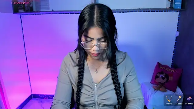 vickylatina_: онлайн-секс-чат