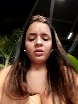 Julieth_hot-69のウェブカメラショー