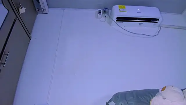 vennuss19 – Naživo XXX chat