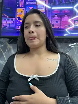 Miss_Bella_Flame Webcam show